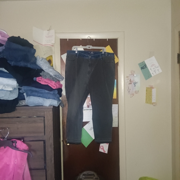 HOLLISTER ultra high waisted two toned Jeans PLUS SIZE 🆕 - Picture 4 of 11